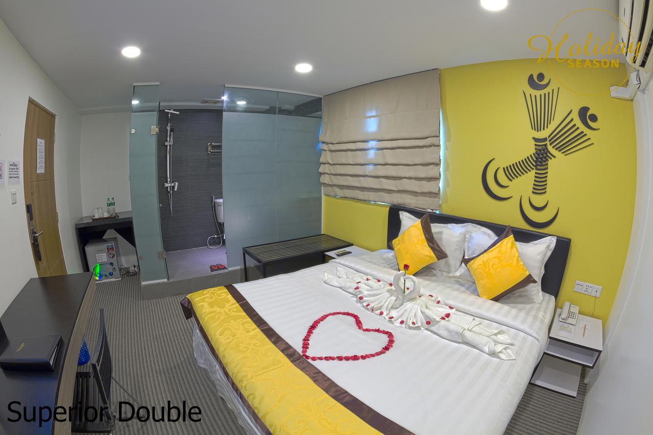 Holiday Season Motel Yangon Bagian luar foto